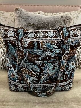Vera Bradley Java Quilted Floral Tote and Wallet